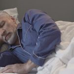 what-causes-insomnia-in-seniors-solutions-to-try